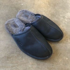 Ugg scuff slipper